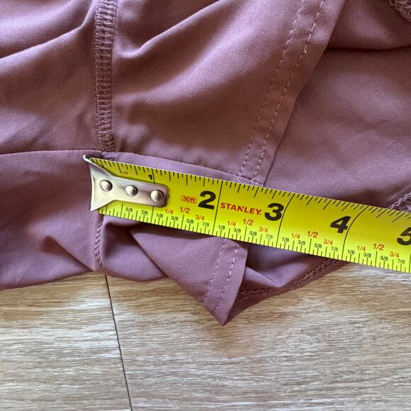 Vuori Women's Athletic Shorts - Size M - Picture 3 of 6